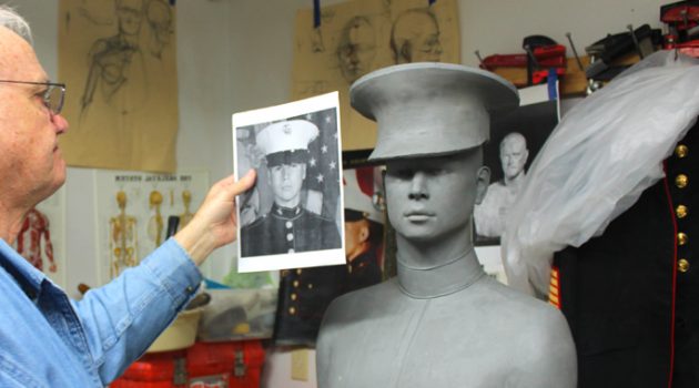 Avondale sculptor donates military busts to families