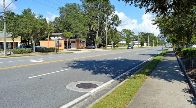 University Boulevard crosswalk to be installed near Lakewood shops