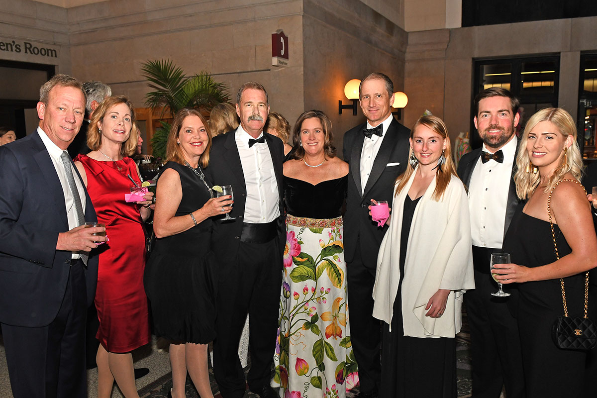 Opening night gala celebrates charm of Old Palm Beach The Resident