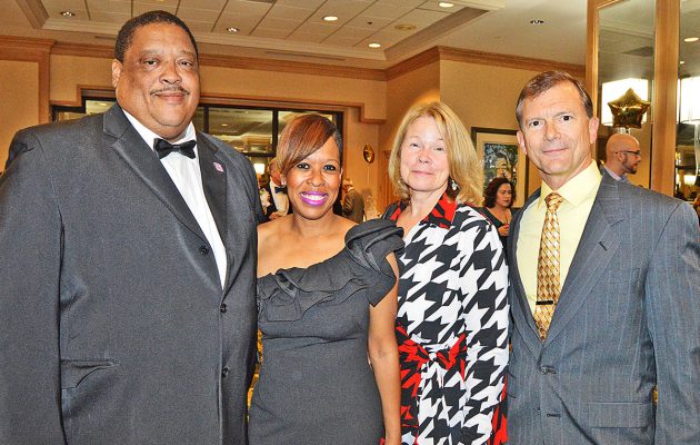 CIS celebrates 30 years with Toast to the Tassel gala