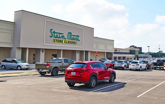 Lakewood and Ortega stores to close as Stein Mart files for bankruptcy