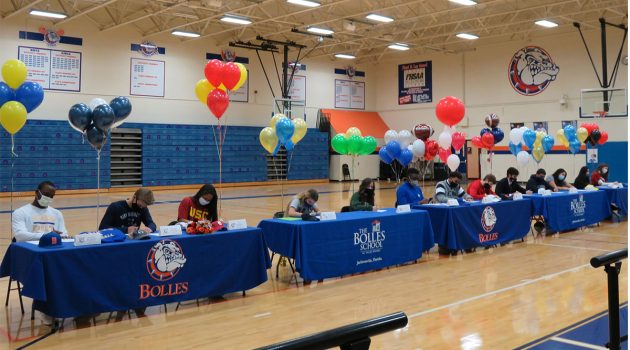 Bolles student-athletes sign on to play in college