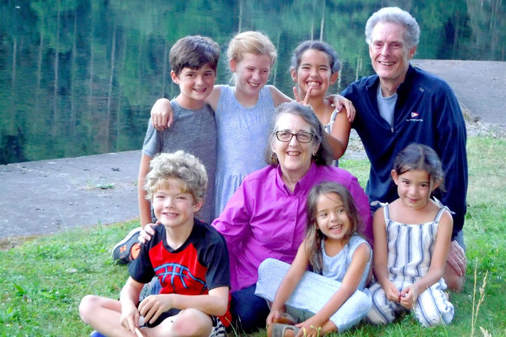 Holt and Betty Ann with grandchildren 