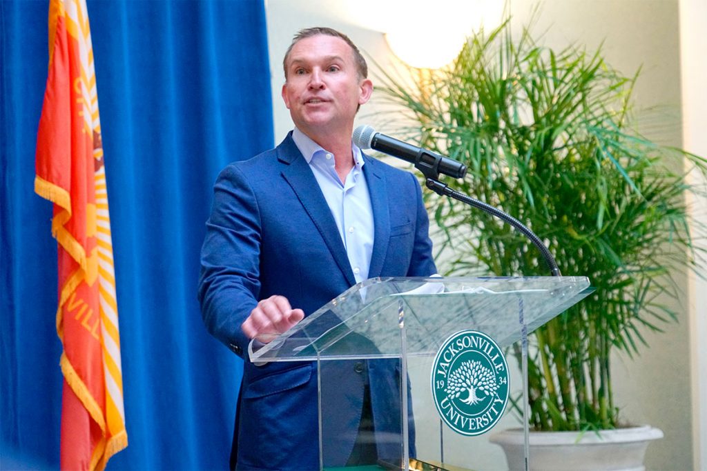 Jacksonville Mayor Lenny Curry expressed his support for the establishment of the College of Law, calling it "a prime opportunity" for the city.