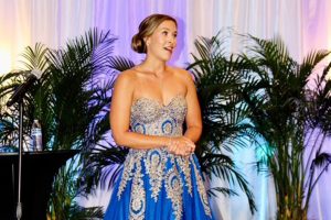Mezzo-soprano and Singer-songwriter Katherine Kincaid