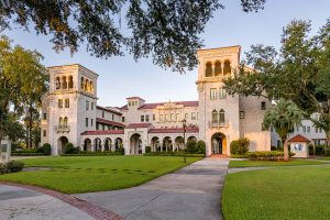 The Bolles School, Llura Lulie Gund ’58 Residence Hall for Girls, Gordon Gund, Carol Nimitz, Tyler Hodges, Mako Development LLC, Luke Architecture PA