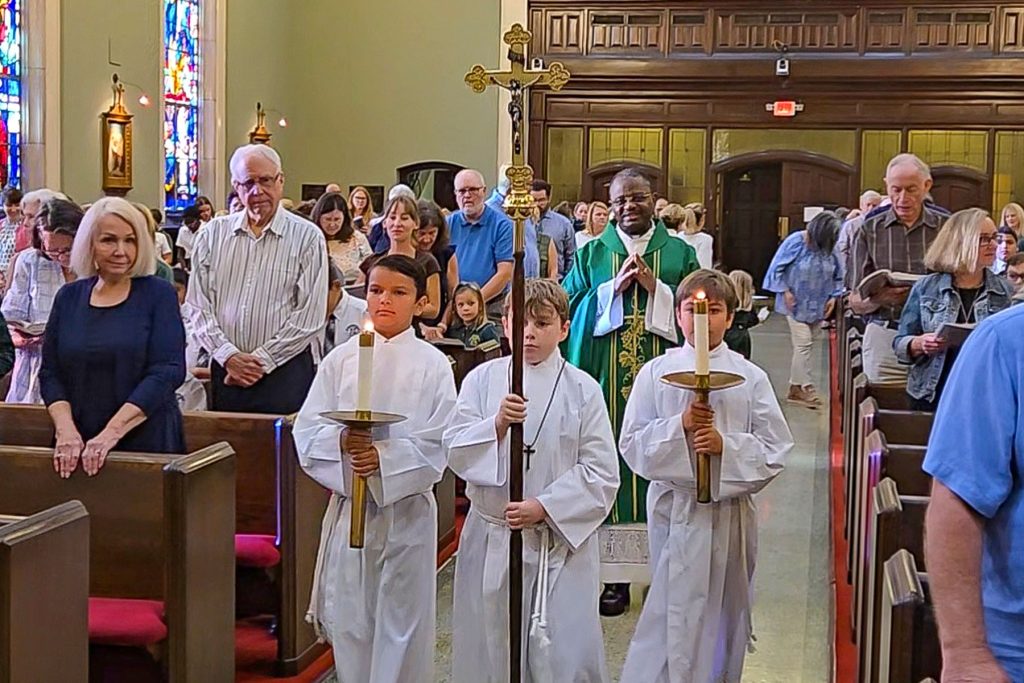 Grandparents Mass on September 10th, presided by Father Leonard Chuwa