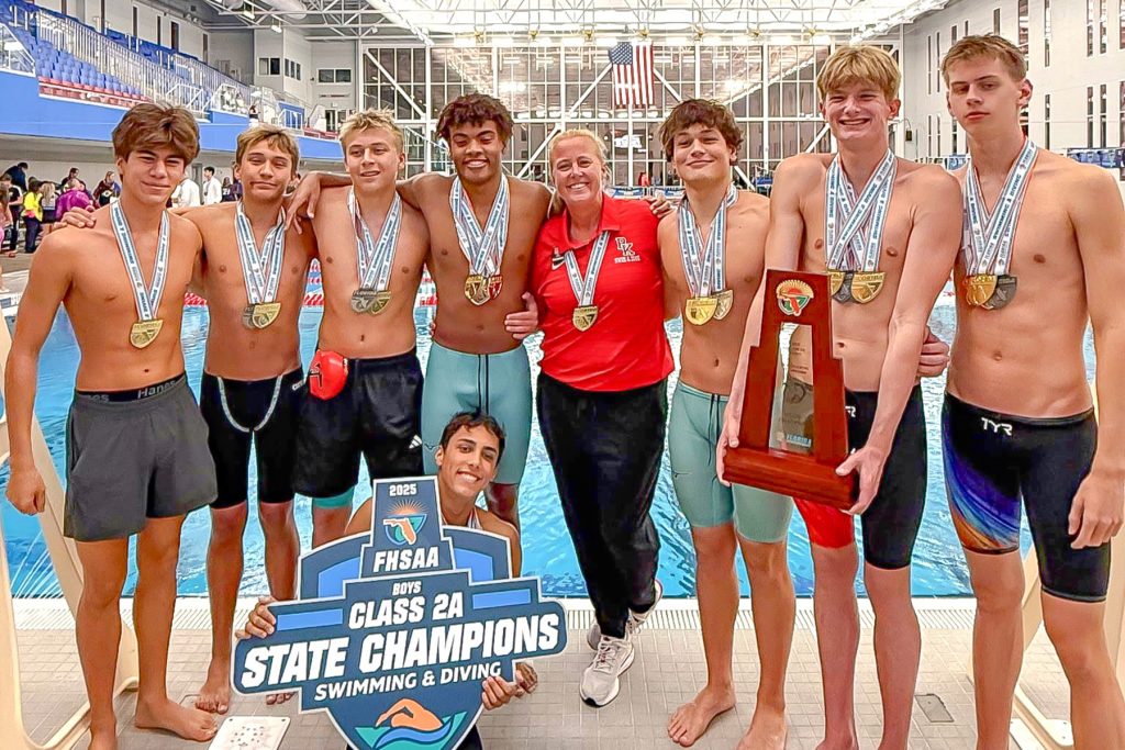Carter Wright (seated), Miguel Aguilar, Lukas Morrell, Liam Roberts, Head Coach Laurel Valley, Chance Bottenfield, Peter de Boer