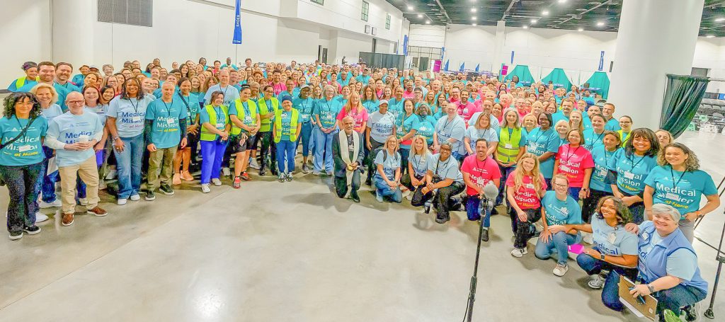 More than 400 volunteers help bring free medical and wellness services to people at Ascension St. Vincent’s Medical Mission at Home event.